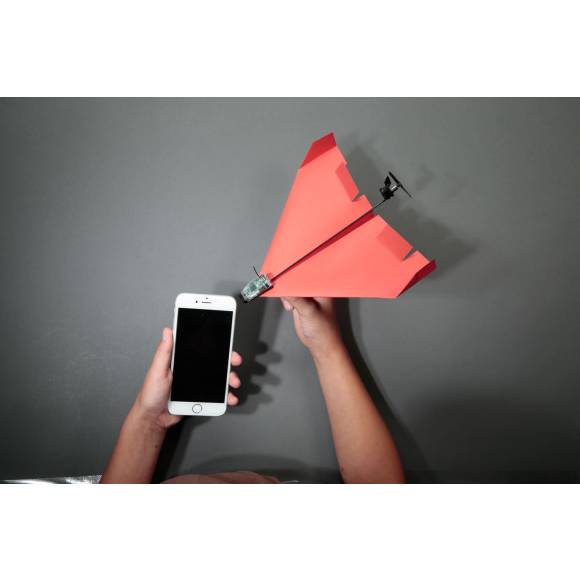 PowerUp 4.0 - Napęd do samolotów z papieru z aplikacją